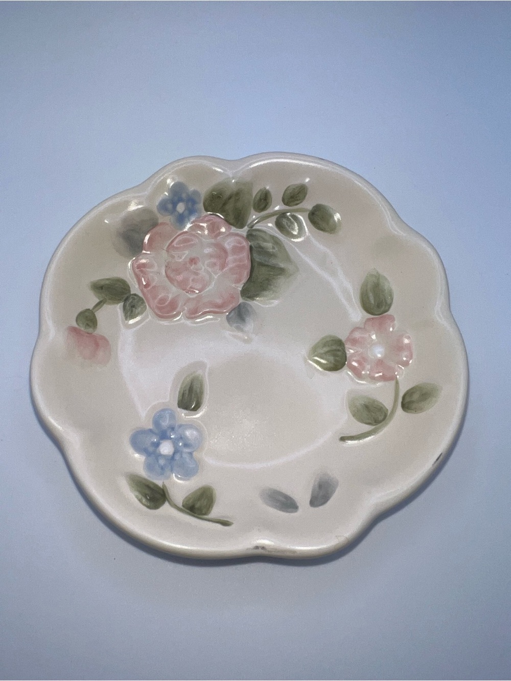 Pfaltzgraff Floral Ceramic Plate in Cream with Pink and Blue Flowers